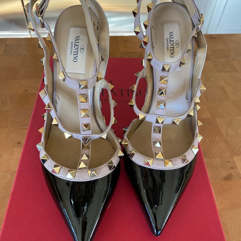 Valentino Rockstud slingback 10mm pump